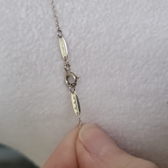 Tiffany & Co. Silver Open Teardrop Paloma Picasso Pendant Necklace - Picture 5 of 8